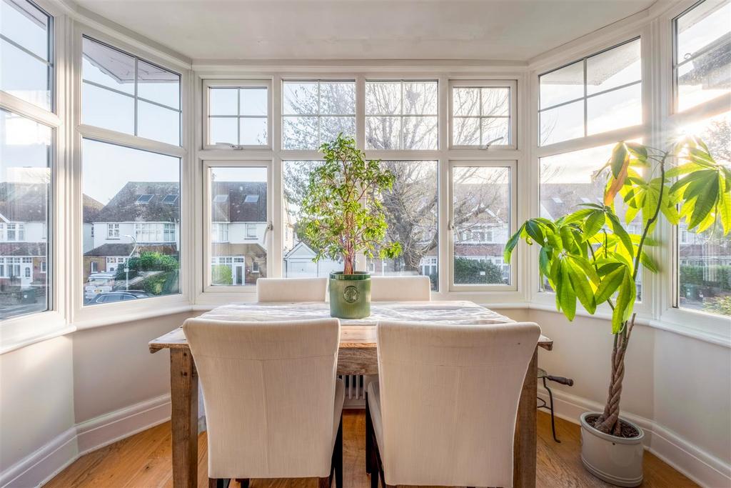 48 Braemore Road 8.jpg