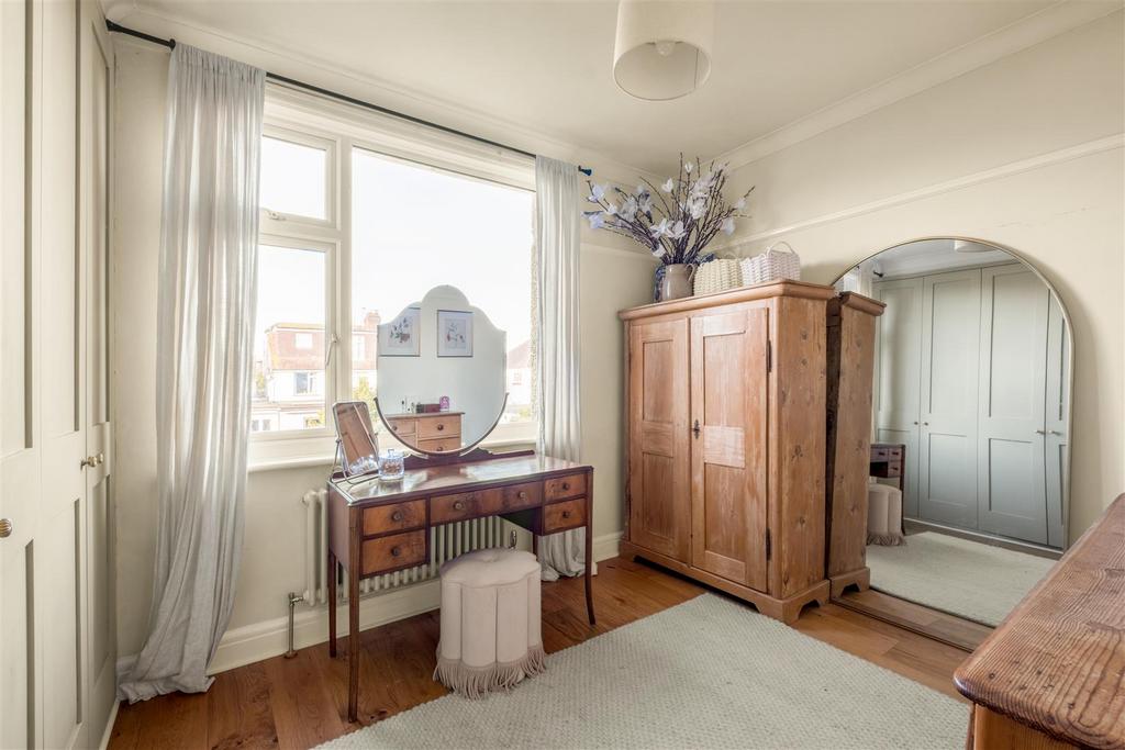 48 Braemore Road 13.jpg