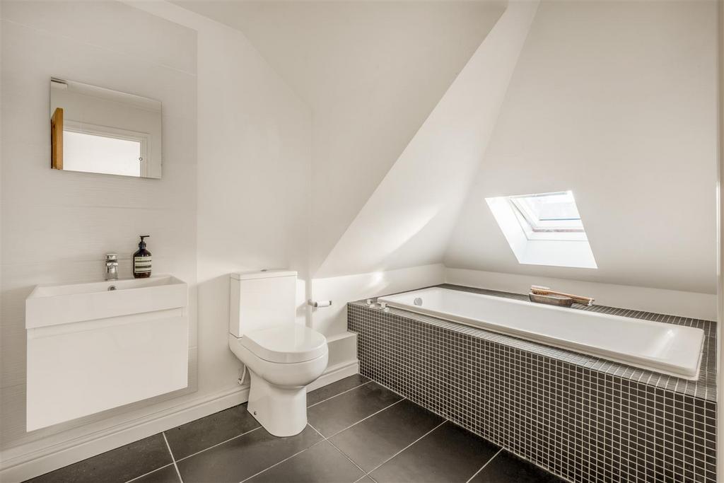 48 Braemore Road 19.jpg
