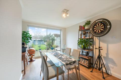 undefined, Mortimer Crescent, Worcester Park