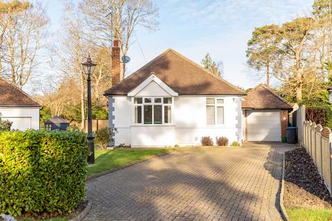 4 bedroom detached bungalow for sale, Stream Park, East Grinstead RH19