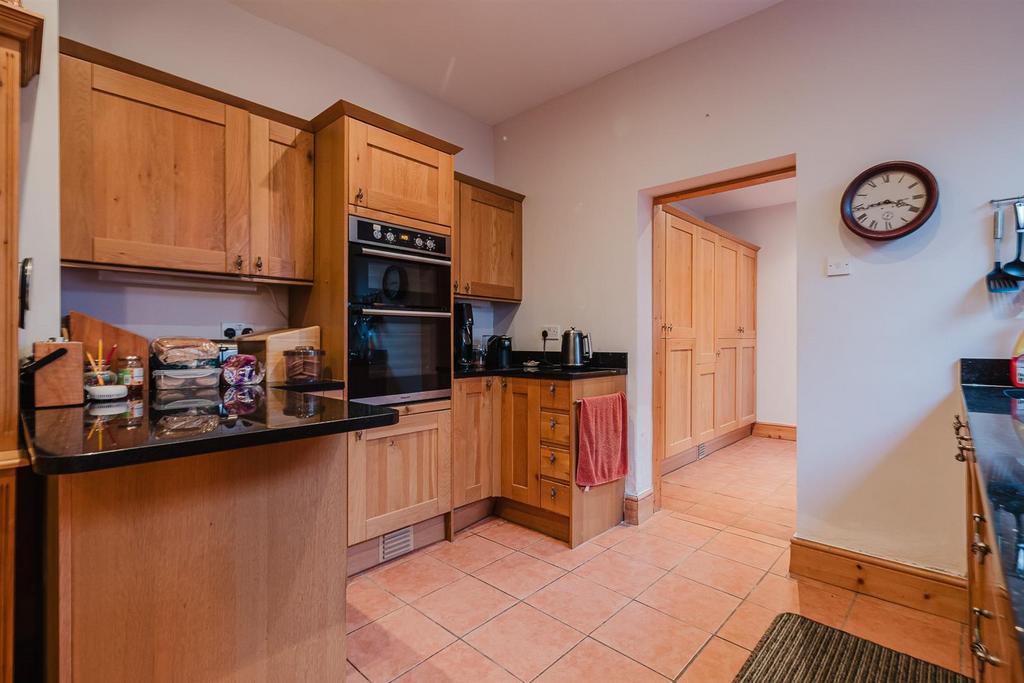 Breakfast Kitchen