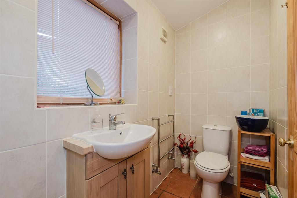 GF Shower Room