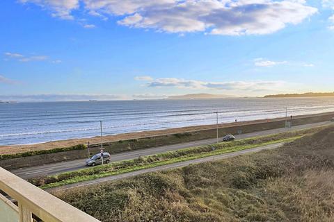 2 bedroom flat for sale, Preston
