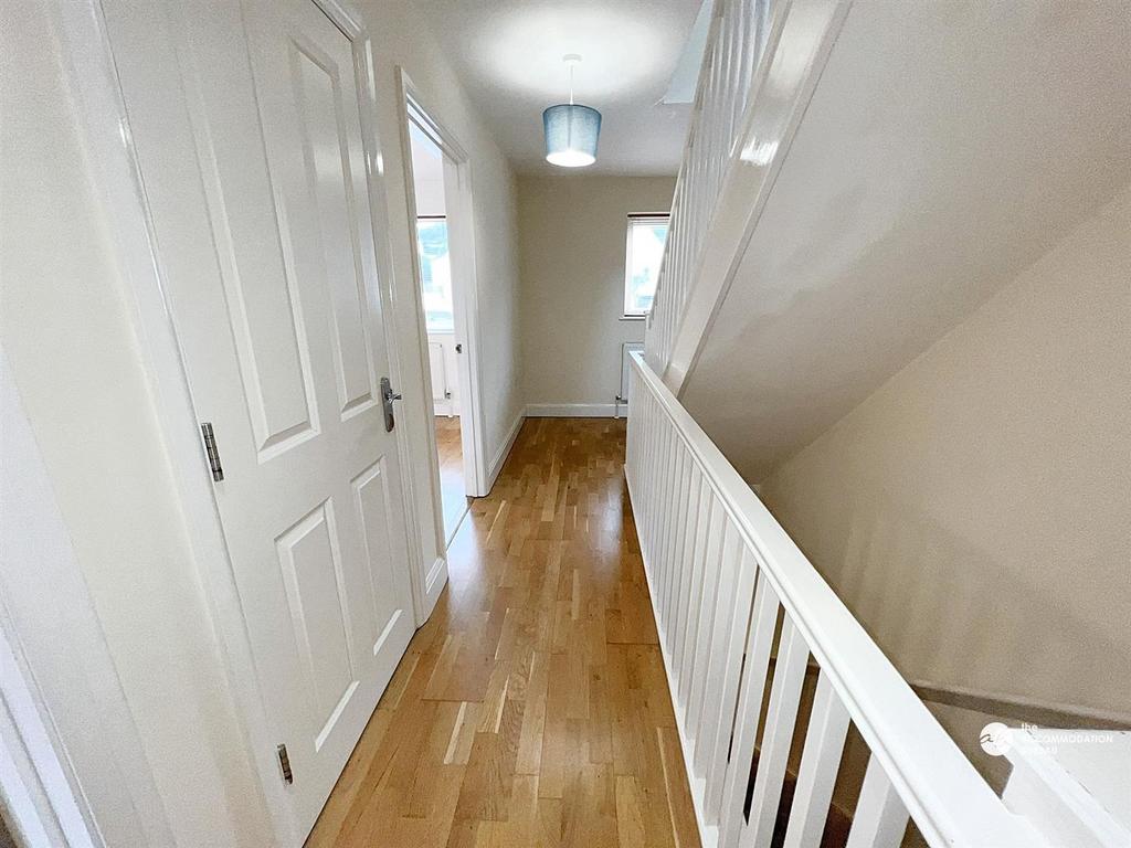 1st Floor Landing