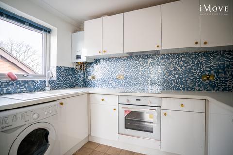 1 bedroom flat for sale, Beechwoods Court, London SE19