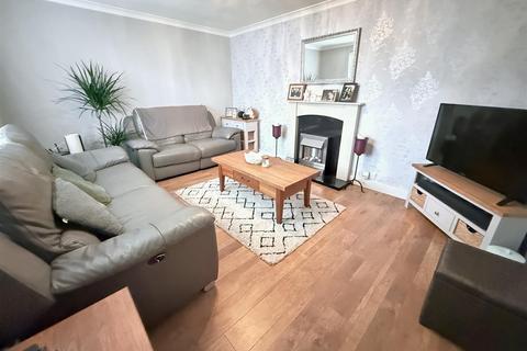 3 bedroom semi-detached house for sale, Bramble Way, Cotgrave