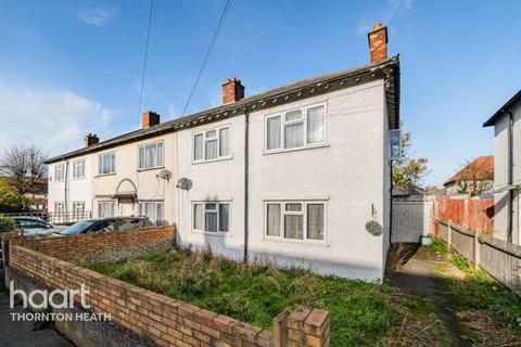 4 bedroom end of terrace house for sale, Highbury Avenue, Thornton Heath