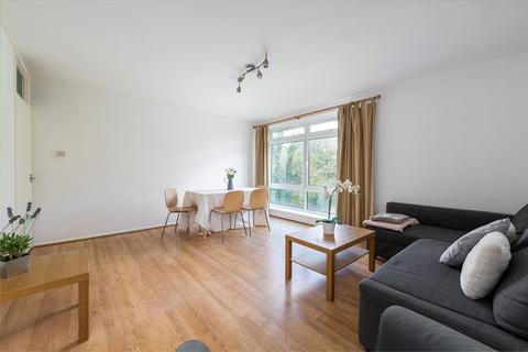 3 bedroom flat to rent, Spencer Park, London, SW18