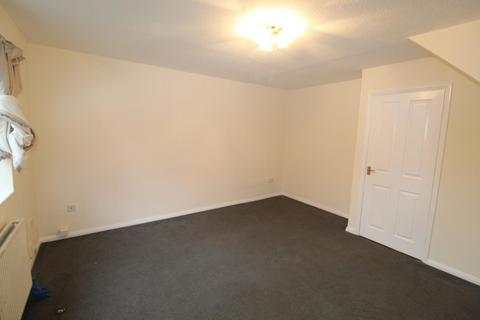 2 bedroom end of terrace house to rent, Laurel Mews, Baldock