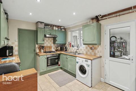 4 bedroom terraced house for sale, Collingham Gardens, Derby