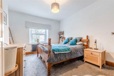 2 bedroom terraced house for sale, Regent Road, Horsforth, Leeds, West Yorkshire