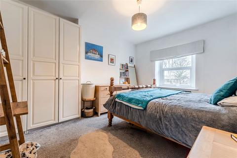 2 bedroom terraced house for sale, Regent Road, Horsforth, Leeds, West Yorkshire