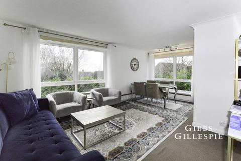 2 bedroom flat to rent, Heron Court, Bembridge Gardens, Ruislip, HA4