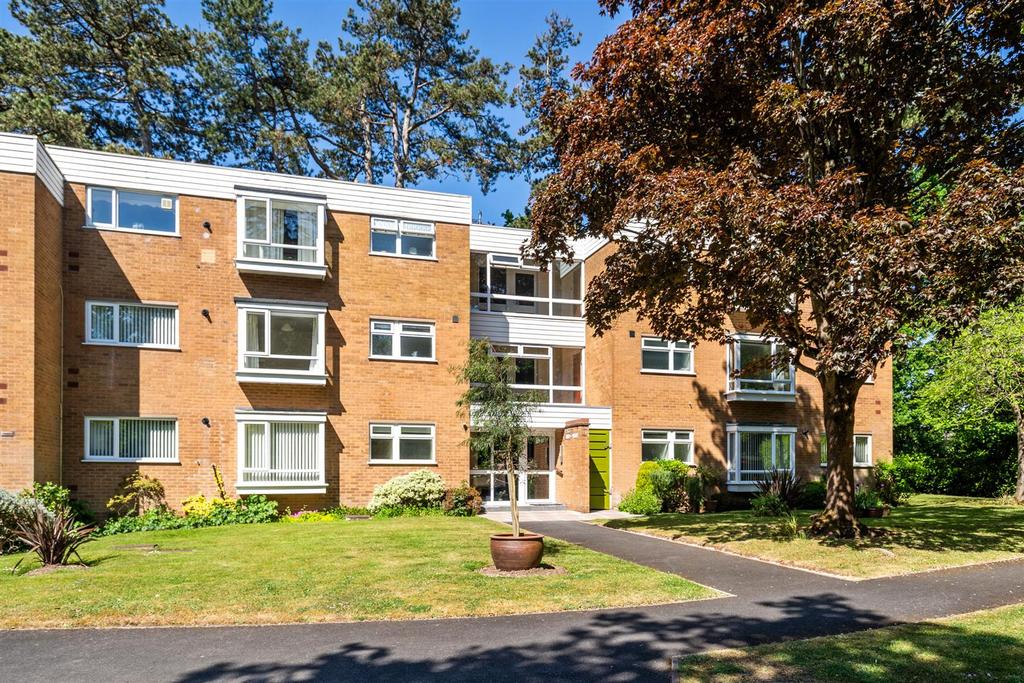94 White House Way Solihull 3.jpg