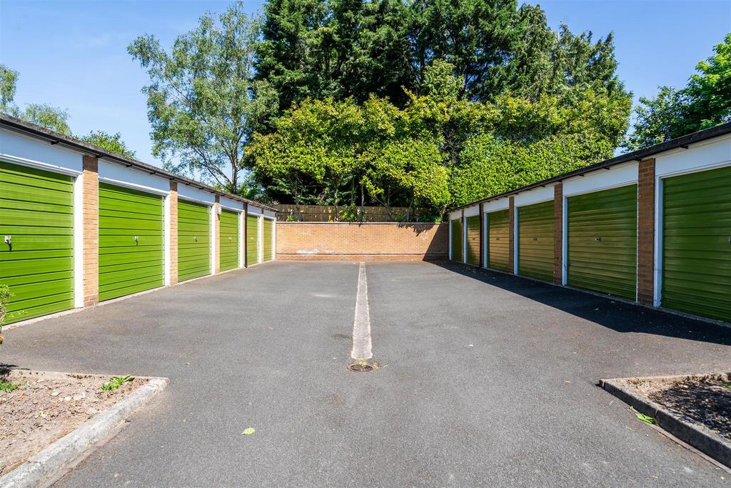 94 White House Way Solihull 14.jpg
