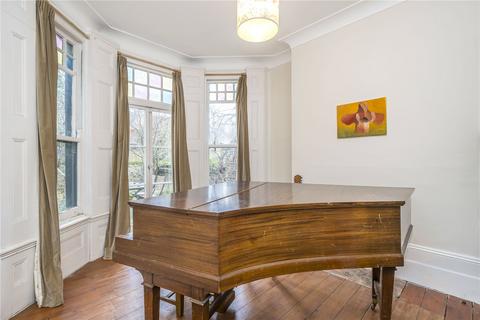 4 bedroom semi-detached house for sale, Wickham Gardens, Brockley, London, SE4