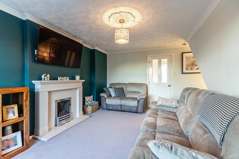 5 bedroom semi-detached house for sale, Buckthorne Drive, East Ardsley, WF3