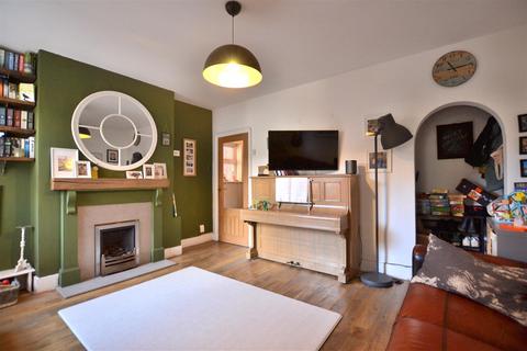 3 bedroom semi-detached house for sale, Cove Road, Fleet GU51