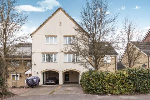 undefined, Oakey Drive, Wokingham, RG40