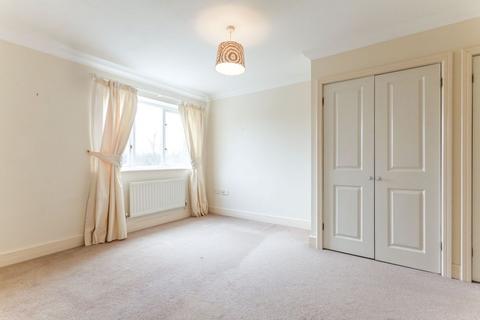 undefined, Oakey Drive, Wokingham, RG40