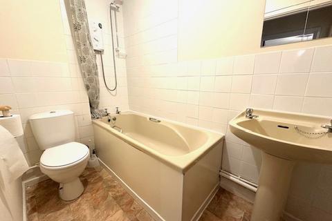 1 bedroom flat to rent, Chesterfields, 37 Cobden Avenue, SO18