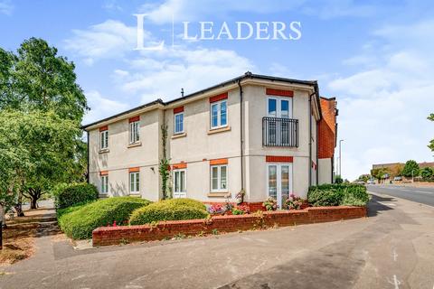 2 bedroom flat to rent, Eastgate Mews, Brighton Road, RH13