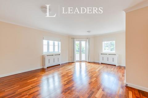 2 bedroom flat to rent, Eastgate Mews, Brighton Road, RH13