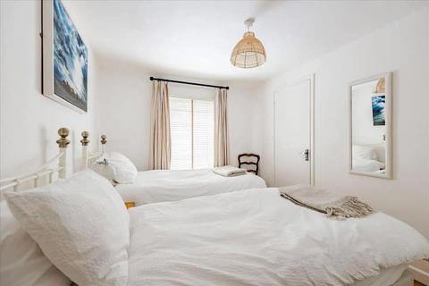 2 bedroom semi-detached house to rent, Mount Street, Cromer NR27