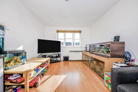 undefined, Aspen Grove, Aldershot, GU12