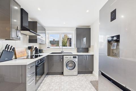 3 bedroom semi-detached house for sale, Hallcroft Gardens, Newport TF10