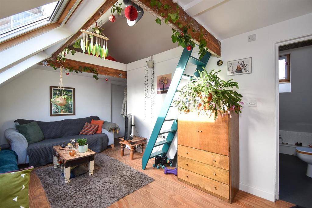 Top floor flat