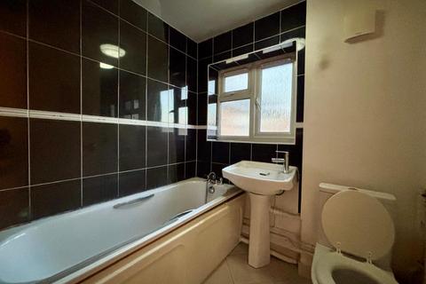 1 bedroom apartment for sale, Newby Court, Eastfield NN3