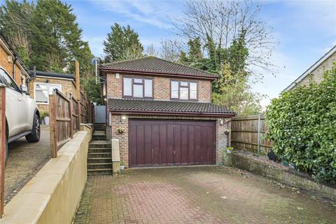 3 bedroom detached house for sale, Sunningvale Avenue, Biggin Hill TN16