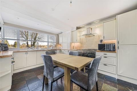 3 bedroom end of terrace house for sale, St. Marys Green, Westerham TN16