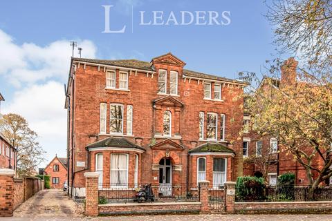 undefined, De Parys Avenue, Bedford, Bedfordshire, MK40