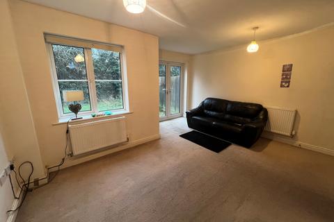 3 bedroom terraced house to rent, Florin Drive, PE21