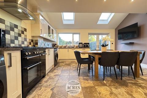3 bedroom semi-detached house for sale, Hembs Crescent, Great Barr, Birmingham