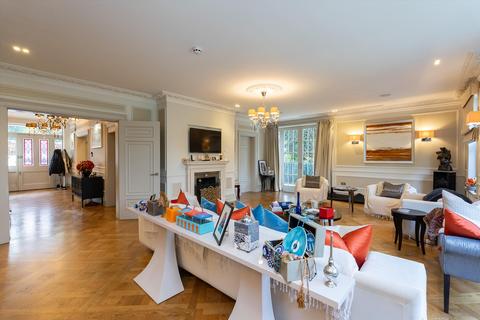 6 bedroom detached house for sale, Ellerton Road, Wimbledon, London, SW20.