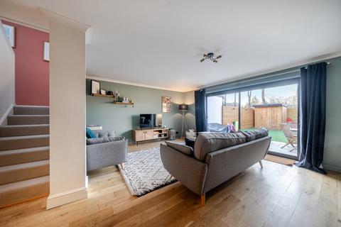4 bedroom terraced house for sale, Turkey Oak Close, Crystal Palace, London, SE19