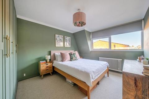 4 bedroom terraced house for sale, Turkey Oak Close, Crystal Palace, London, SE19