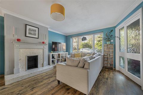 3 bedroom terraced house for sale, Oaklands Road, Bromley