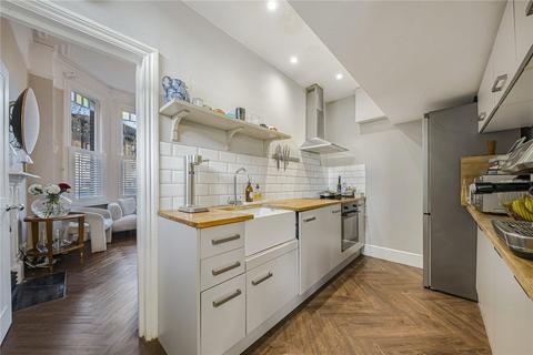 2 bedroom apartment for sale, Blyth Road, Bromley