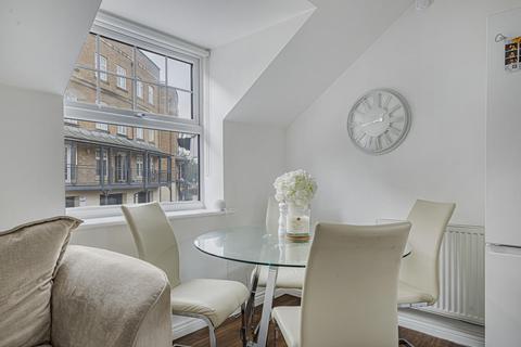 2 bedroom house for sale, Jefferson Place, Bromley