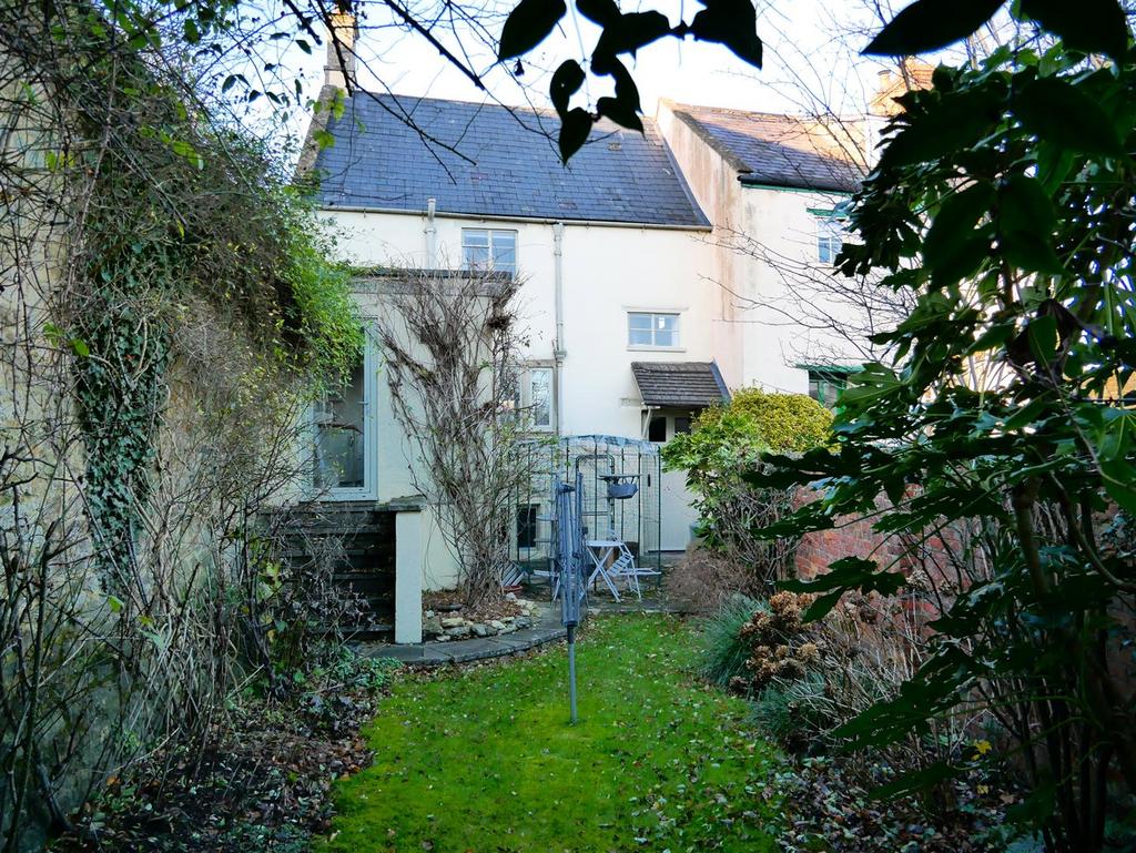 Rear enclosed garden