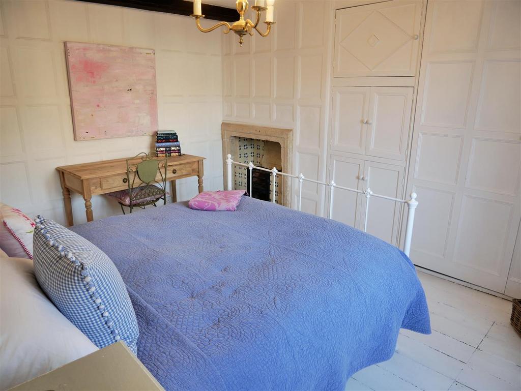 Principal bedroom