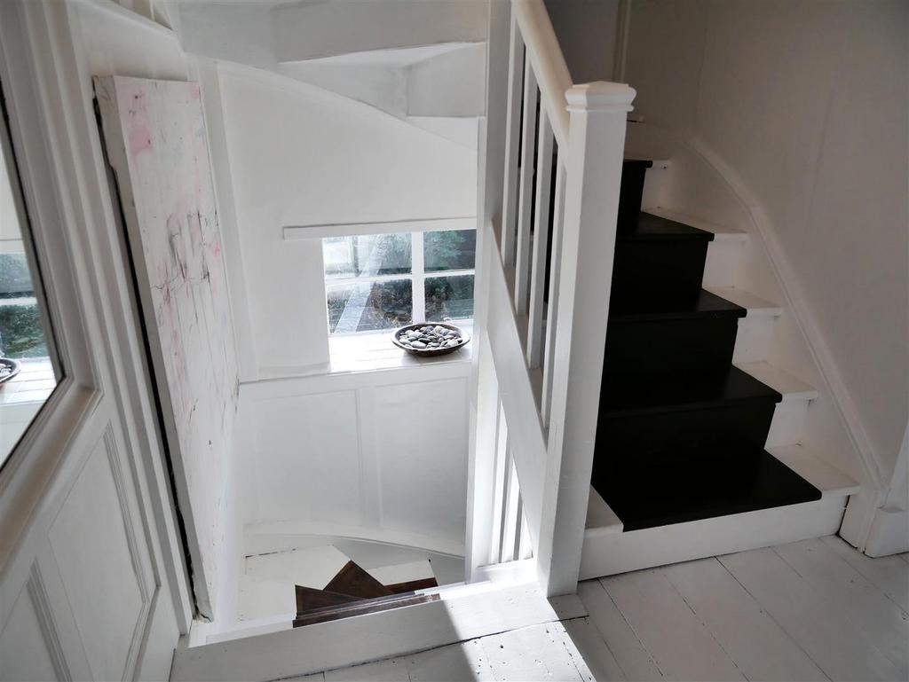 First floor landing