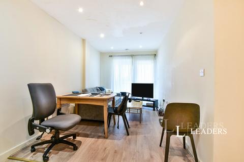 2 bedroom flat to rent, Wilbraham Road, Manchester, Greater Manchester, M14
