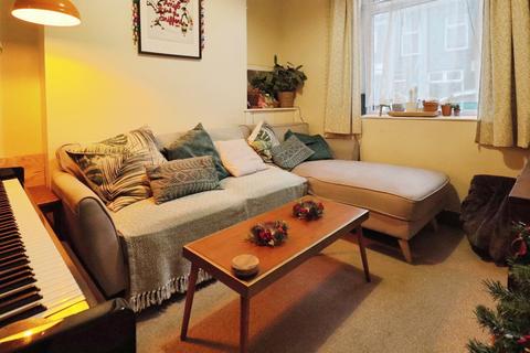 undefined, Cyfarthfa Street, Cardiff, CF24