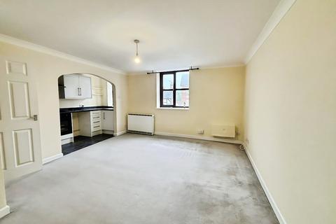 2 bedroom flat to rent, 13-15 Horsefair, Rugeley, WS15 2EJ